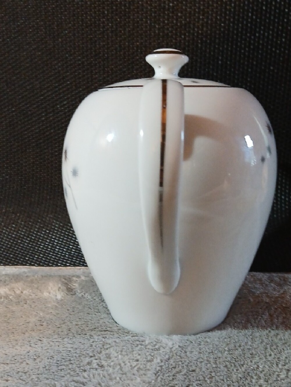 Vintage Starburst Tea/Coffee Pot by Creative China - Picture 5 of 7